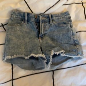 Super cute jean shorts